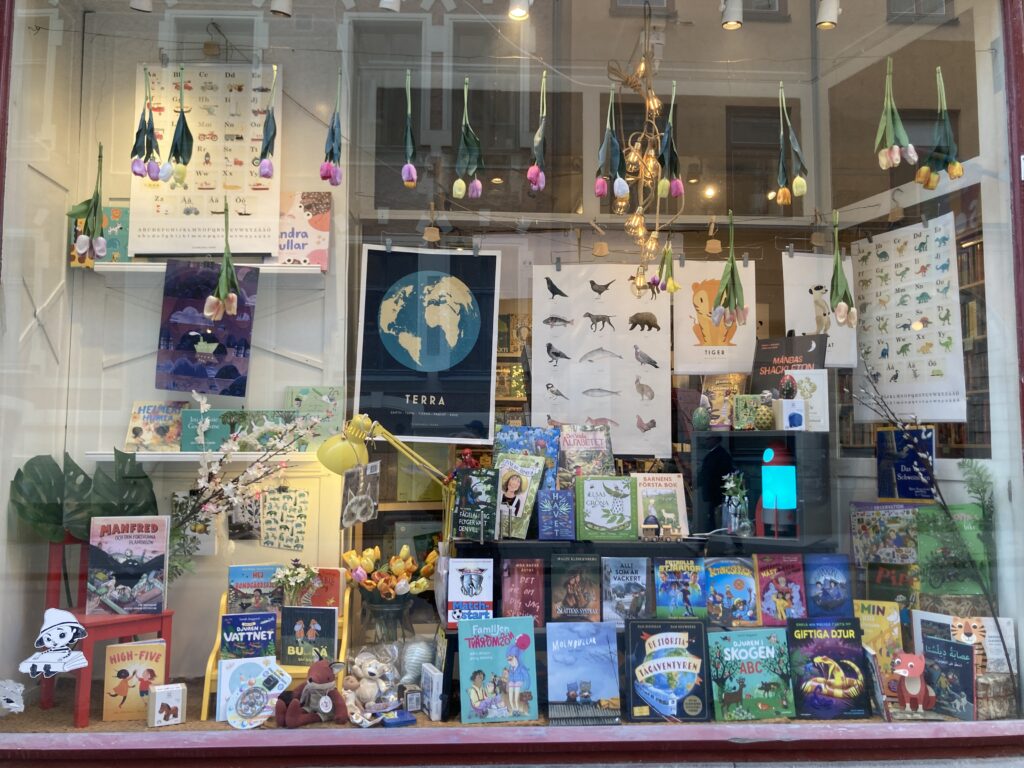 Sommarfönster på Bokbok