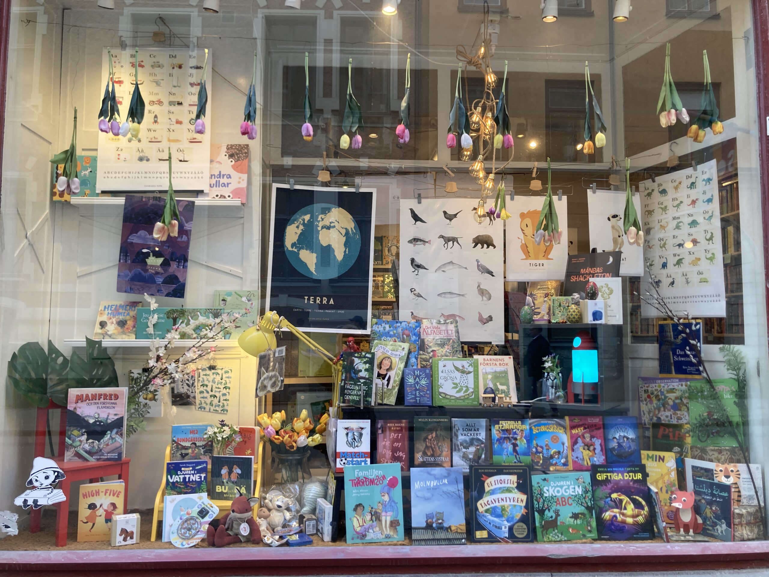 Sommarfönster på Bokbok